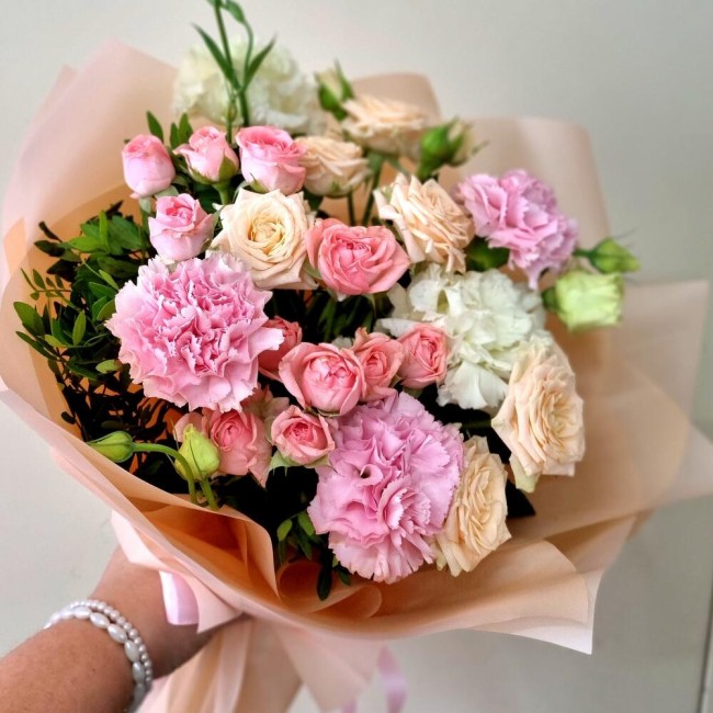 Букет цветов "Крем-брюле" Букет цветов "Крем-брюле"