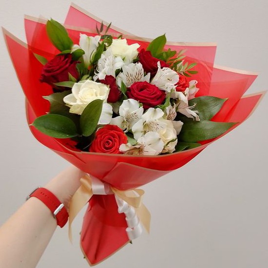 Букет цветов "Пробуждение любви"