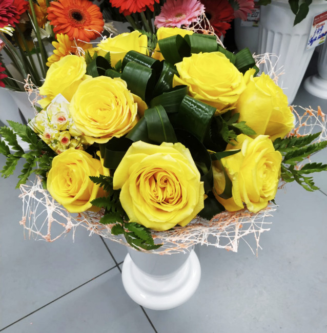 Букет цветов "Желтое признание"